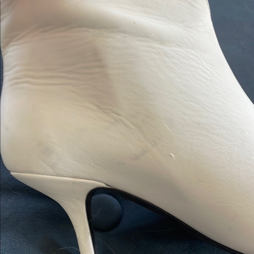 Anine Bing White Women's Ankle Boots - Picture 8 of 15